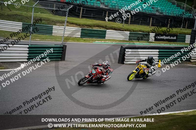 cadwell no limits trackday;cadwell park;cadwell park photographs;cadwell trackday photographs;enduro digital images;event digital images;eventdigitalimages;no limits trackdays;peter wileman photography;racing digital images;trackday digital images;trackday photos